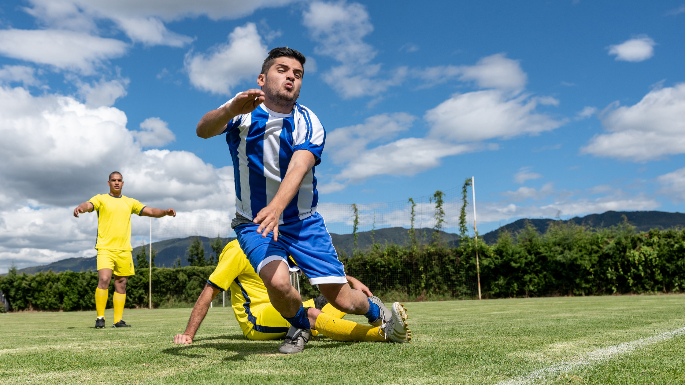 Futebol é o que não falta